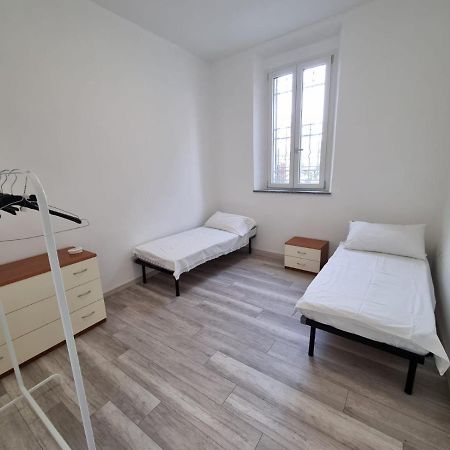 Appartamento Viktor Cislago Bagian luar foto